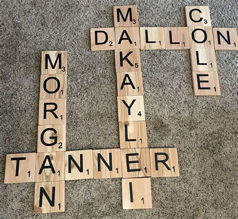 scrabble tile word generator.